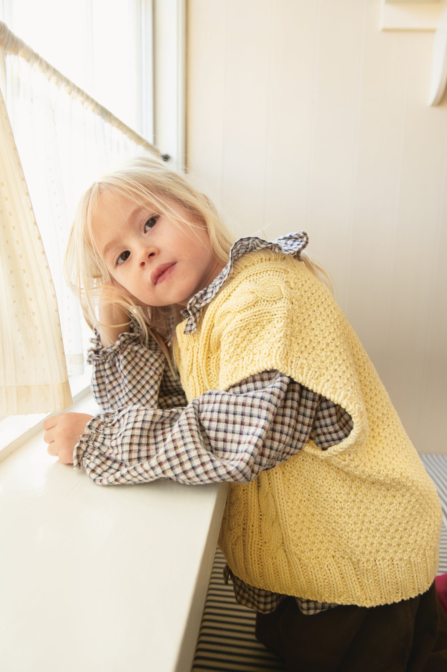 Cora Slipover Junior 2501_04 Sandnesgarn