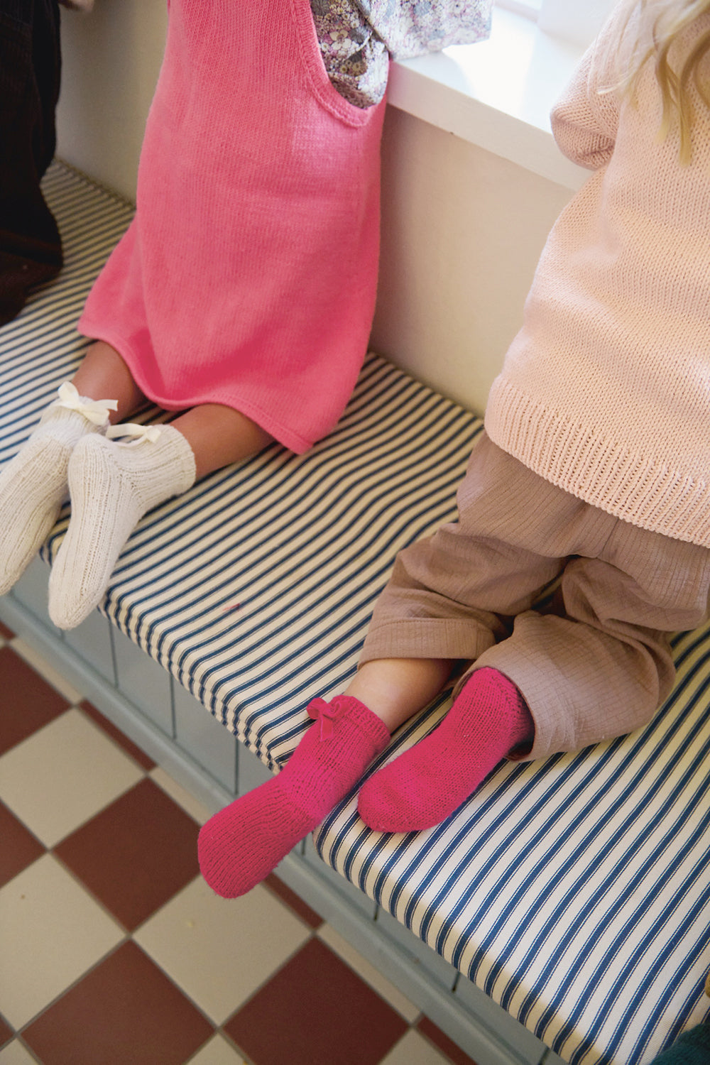 Bow Socks Junior Sandnes 2501