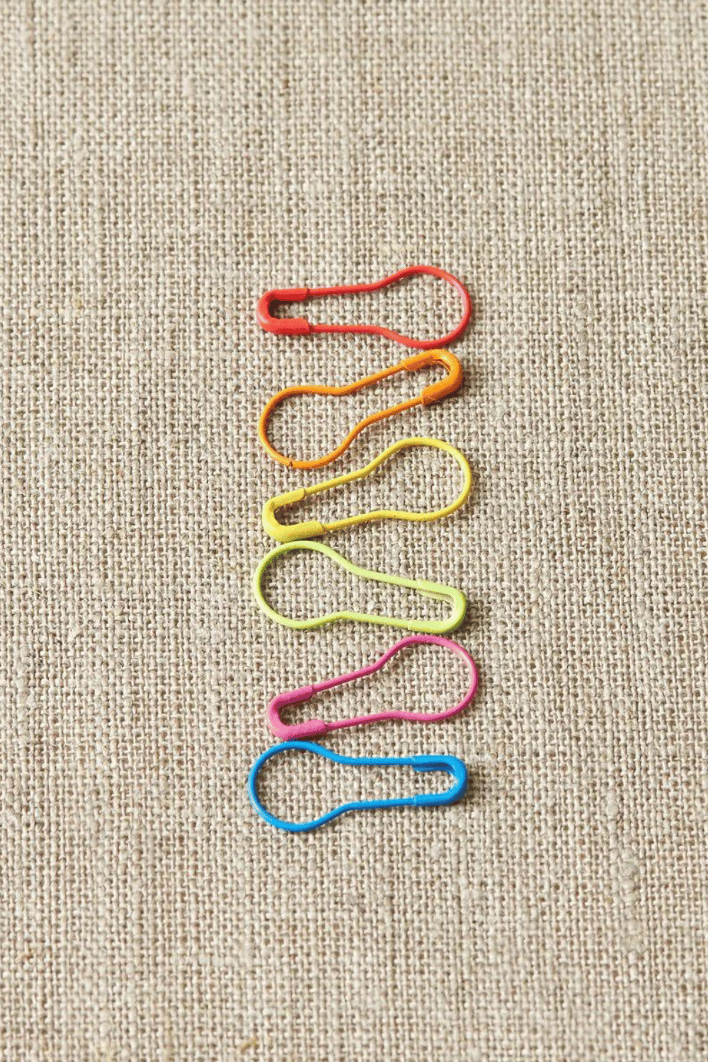 Opening colored stitch marker, Maschenmarkierer offen