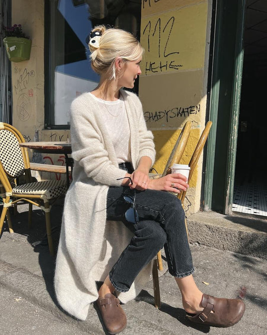 Kein Schnickschnack Strickjacke