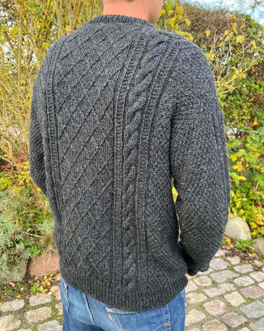 Anleitung Moby Sweater Man - Petite Knit