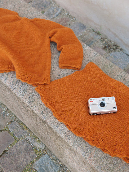 Augustine Sweater&Skirt von Sandnes