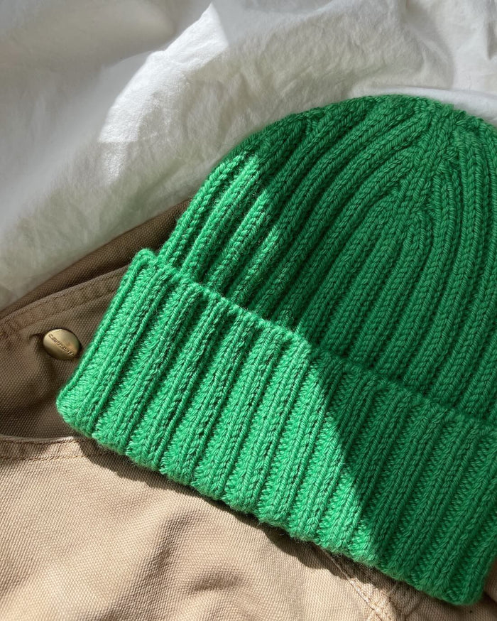 Anleitung Hipster Mütze von Petite Knit