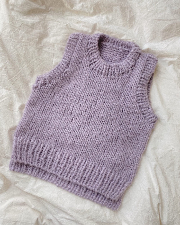 Holiday Sleeveless Sweater Junior
