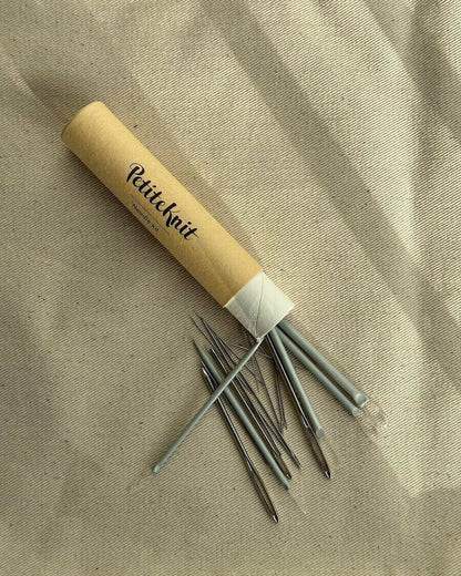 Needle set