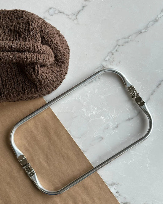 Frame for the large clutch