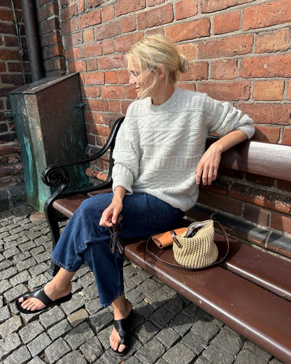 Storm Sweater Women
